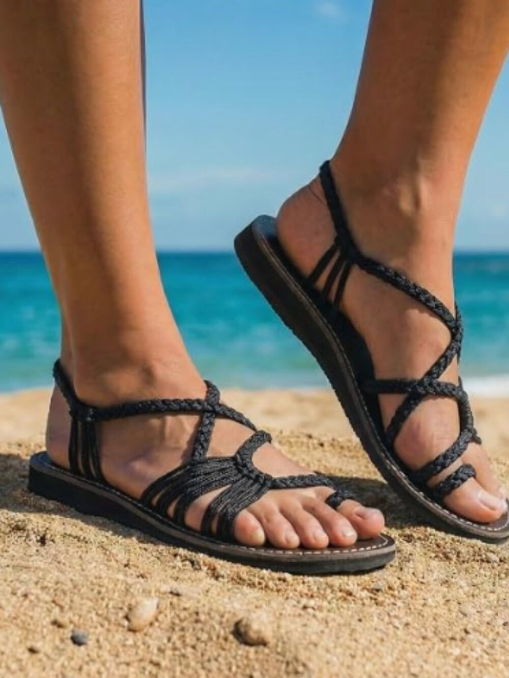 Plaka Flat Sandals Womens size 9